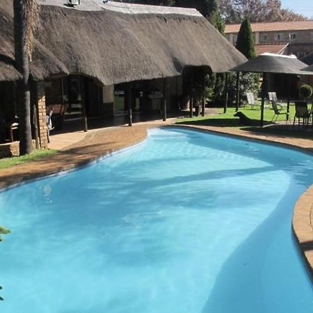 Aero Guest Lodge Kempton Park Kültér fotó