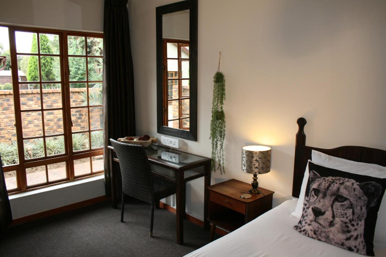 Aero Guest Lodge Kempton Park Kültér fotó